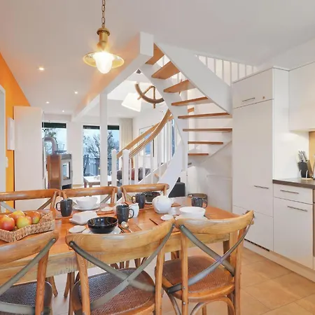 Gorgeous In With Wifi